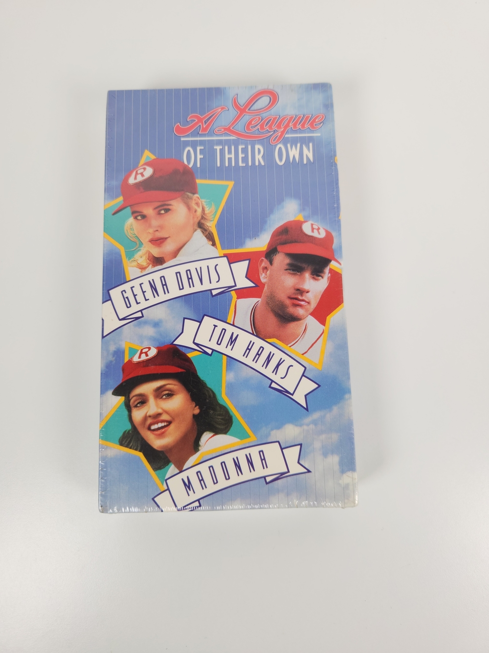 A League of Their Own VHS Tape New SEALED Tom Hanks Geena Davis Madanna 90s
